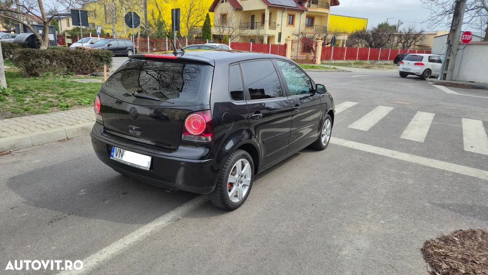 Volkswagen Polo 1.4 Comfortline - 4
