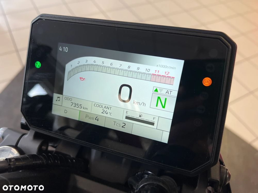Yamaha MT - 17