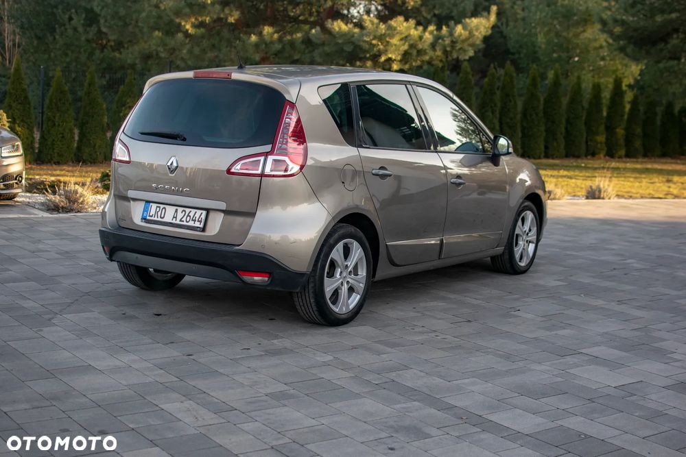 Renault Scenic - 18