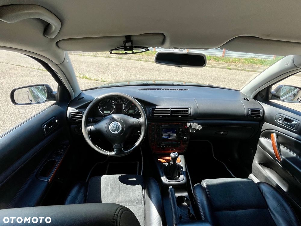 Volkswagen Passat 2.0 Highline - 12