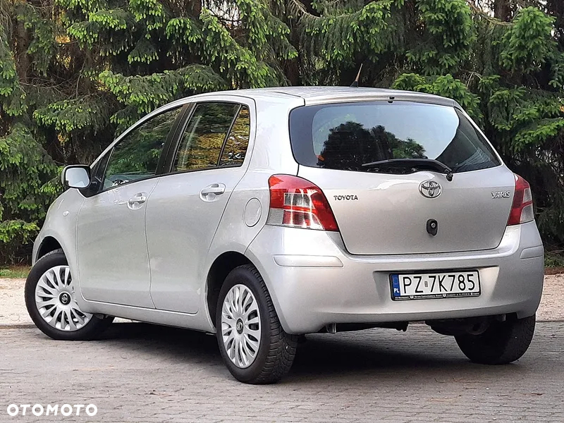 Toyota Yaris 1.33 Sol - 2