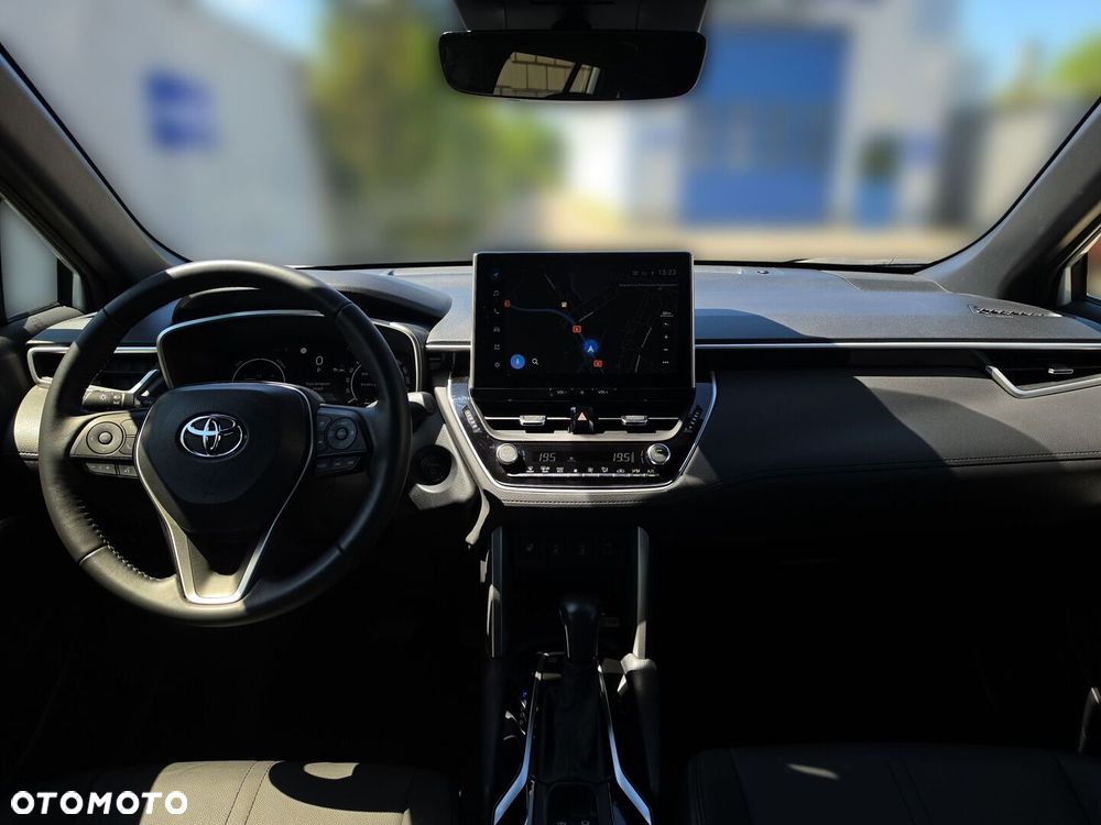 Toyota Corolla Cross 2.0 Hybrid Executive - 10