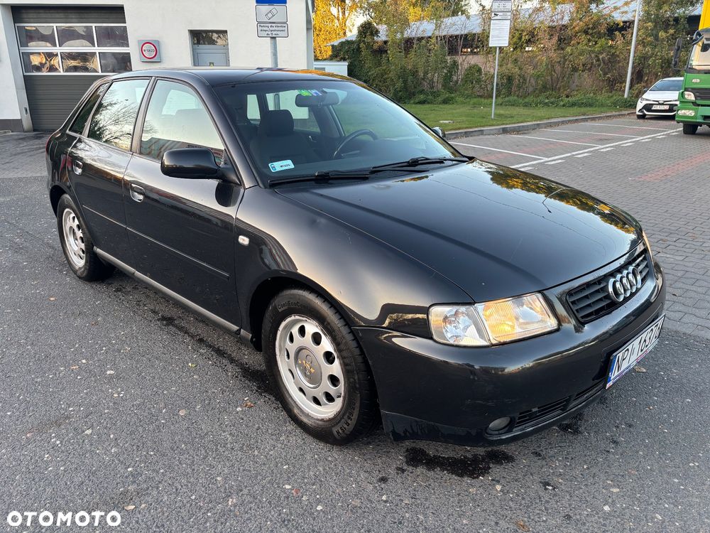 Audi A3 Sportback - 8