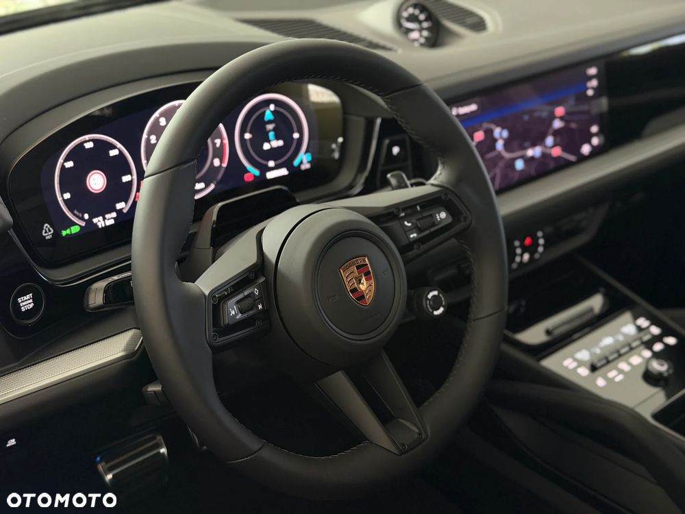 Porsche Cayenne S - 26