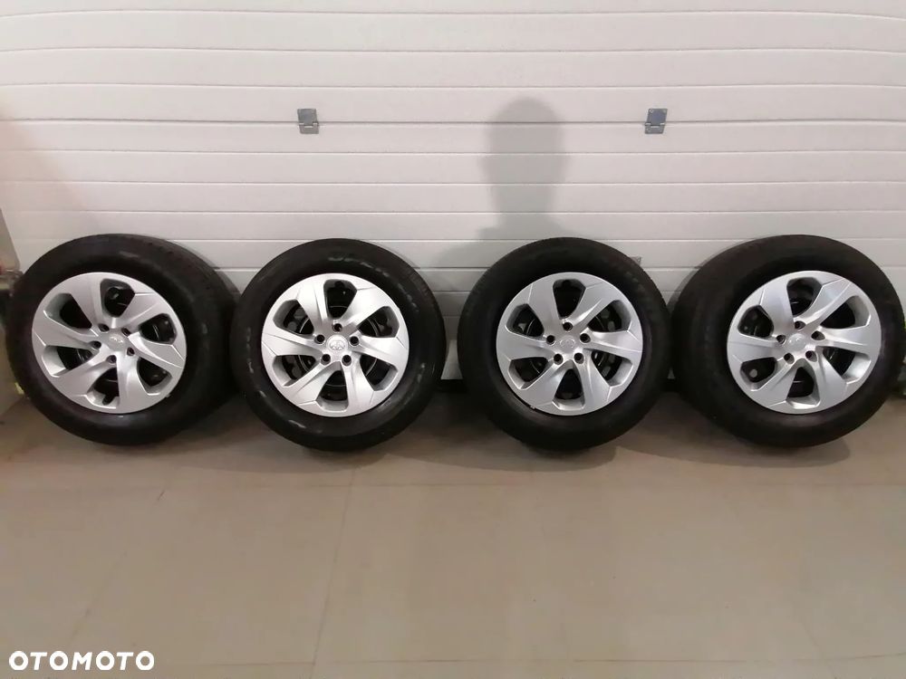 Koła do Toyoty 225/65/17 - 9