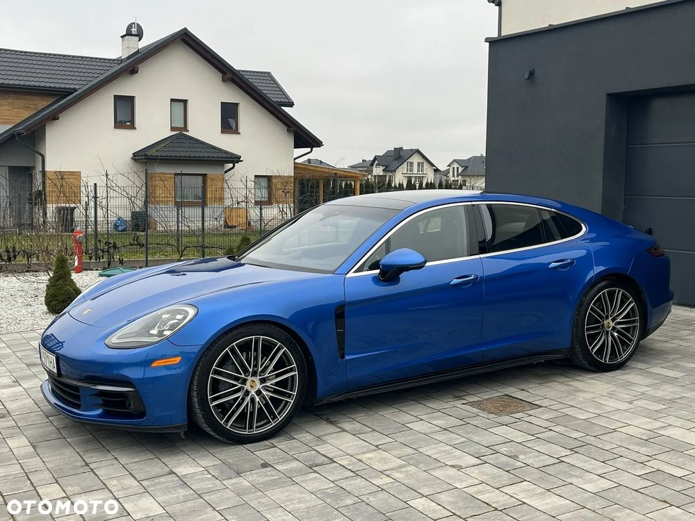 Porsche Panamera 4S - 2