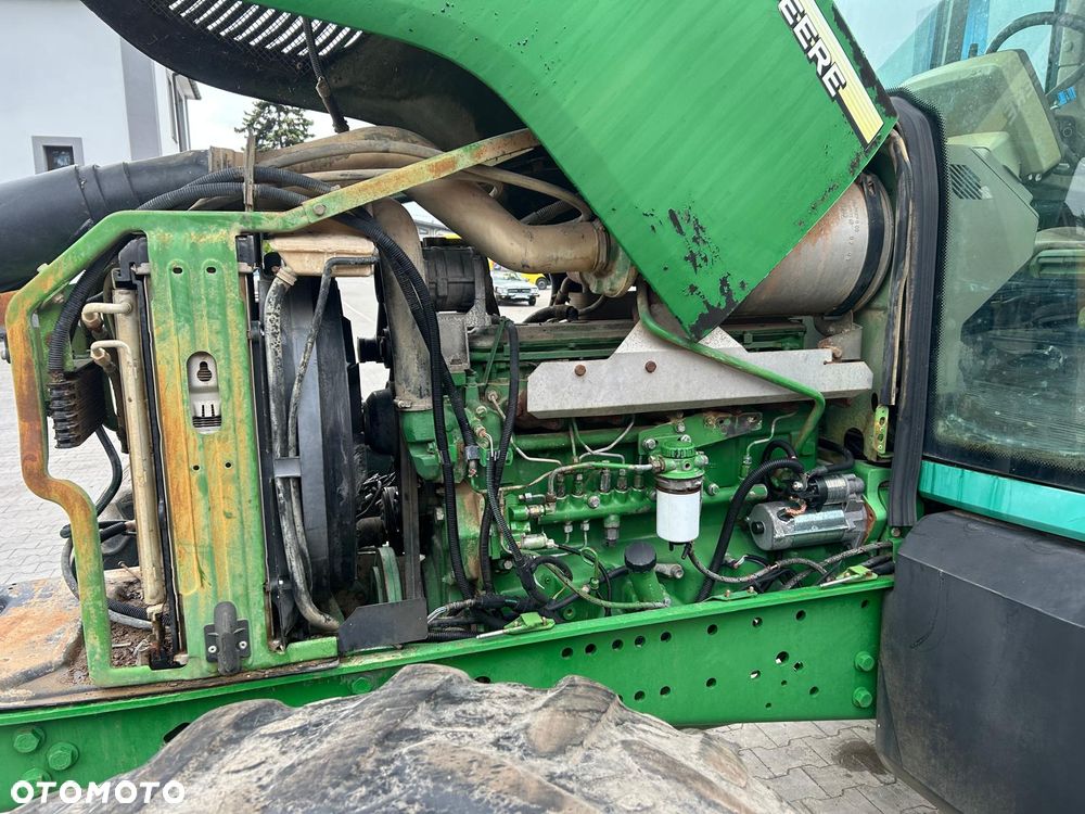 John Deere 6820 - 20