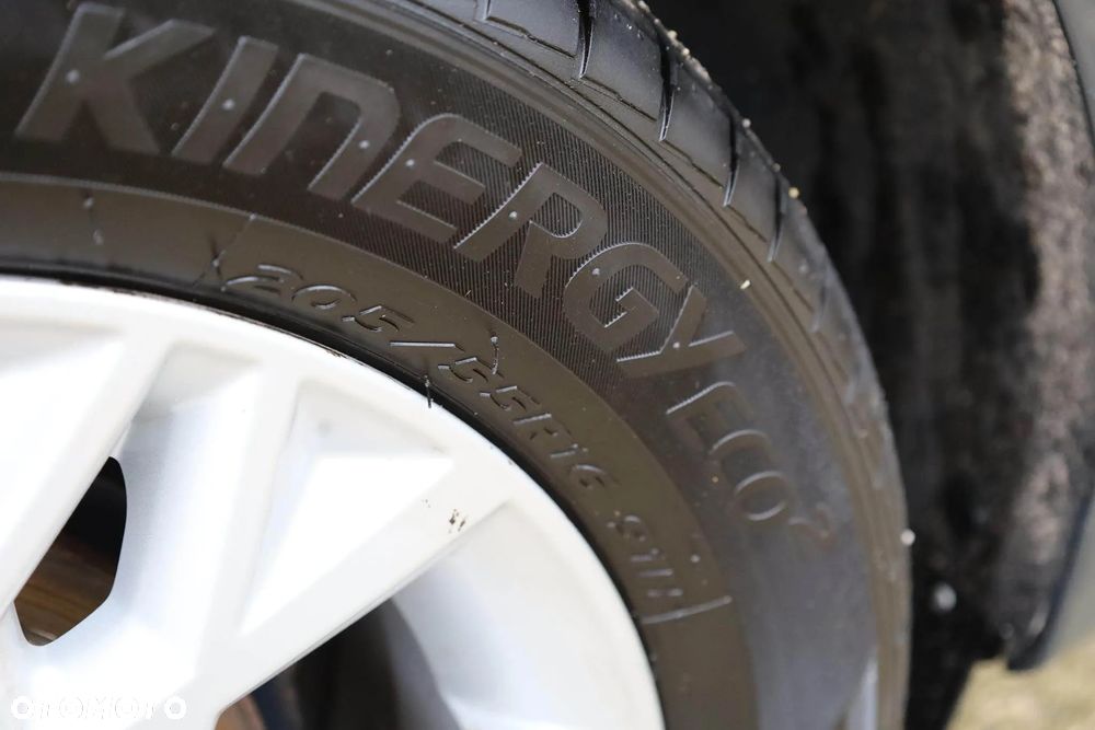 Kia Ceed 1.5 T-GDI M - 8