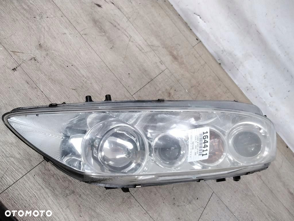 MAZDA 6 LAMPA PRZÓD PRAWA
