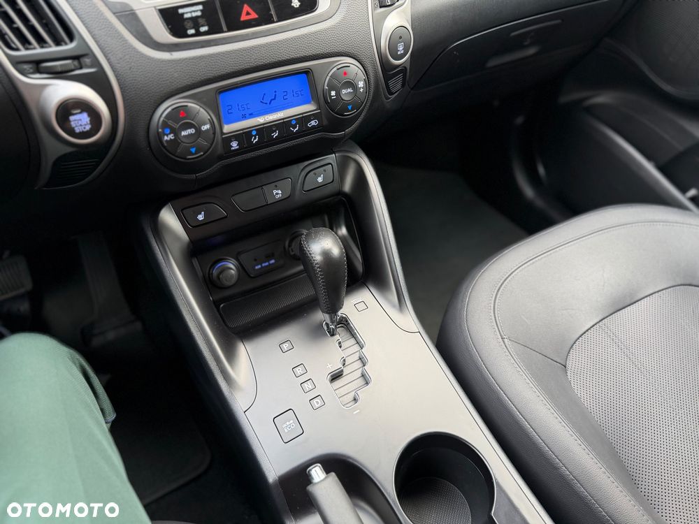 Hyundai ix35 2.0 CRDi 4WD Automatik Premium - 25
