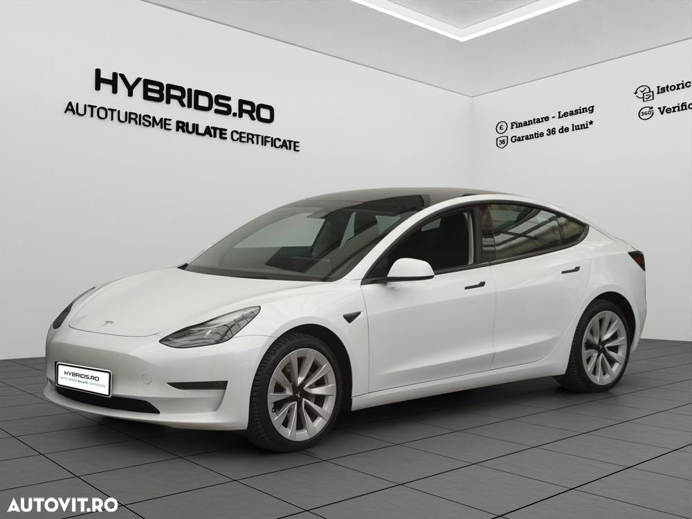 Tesla Model 3 Long Range AWD Premium - 2