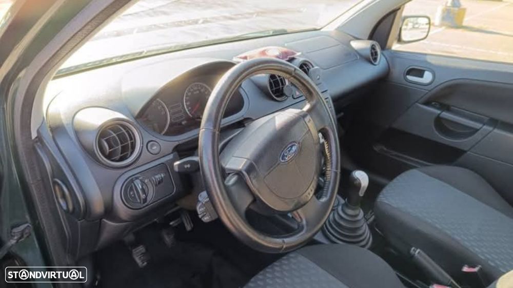 Ford Fiesta 1.25 X-Trend - 3