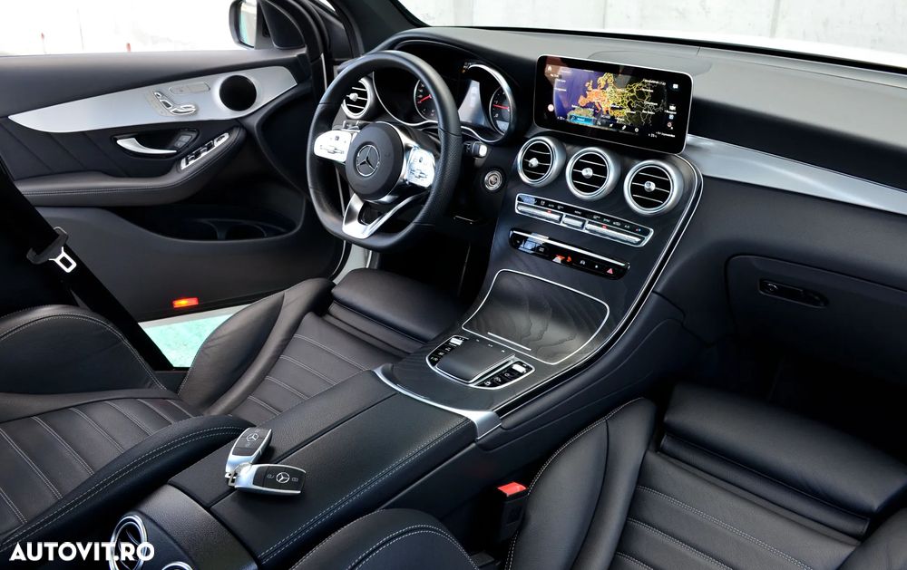 Mercedes-Benz GLC 220 d 4Matic 9G-TRONIC AMG Line Plus - 2