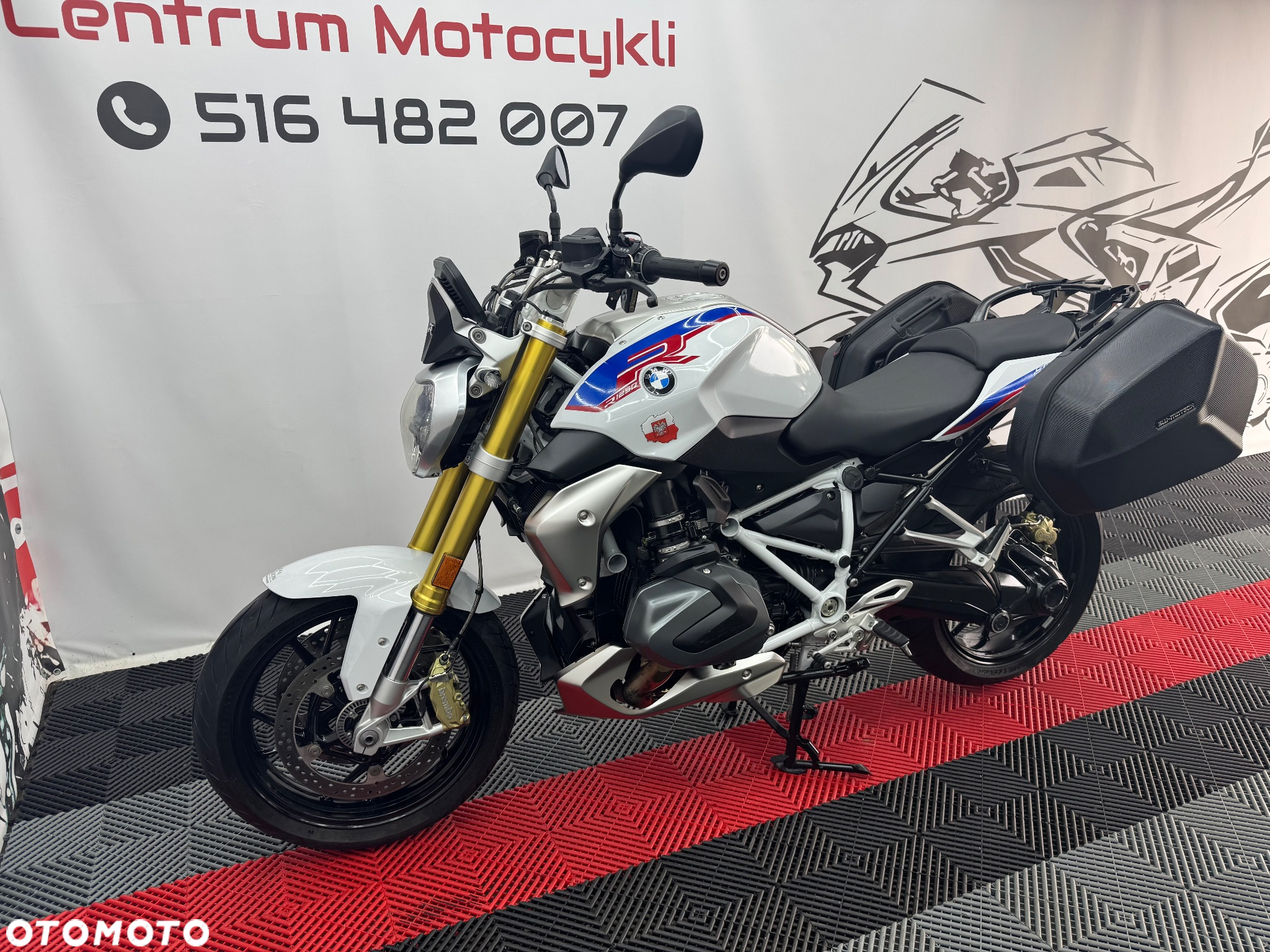 BMW R - 6