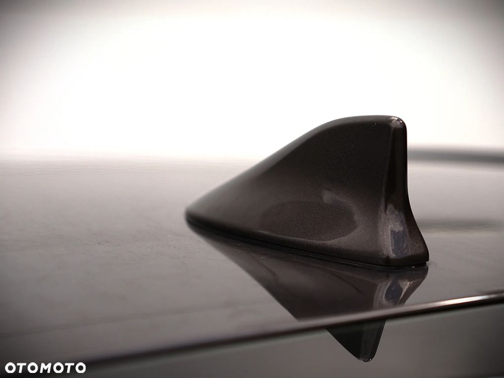 Toyota Camry 2.5 Hybrid Comfort CVT - 32