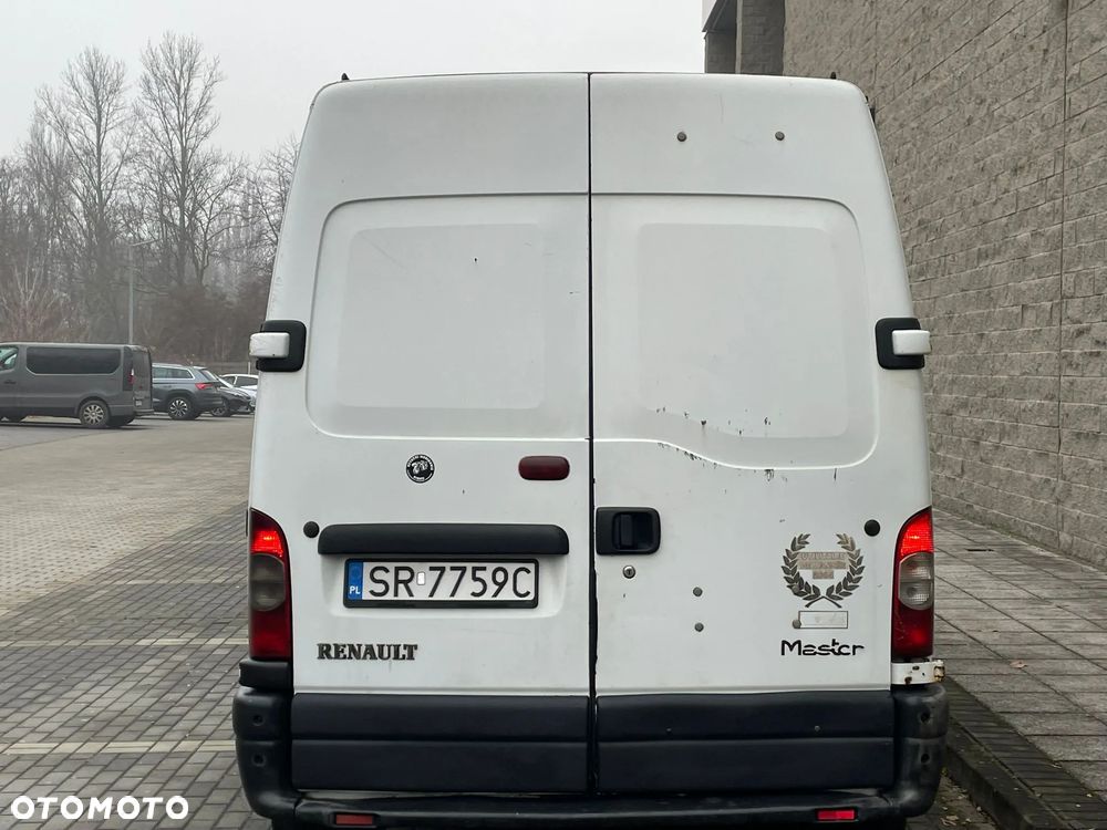 Renault Master - 15