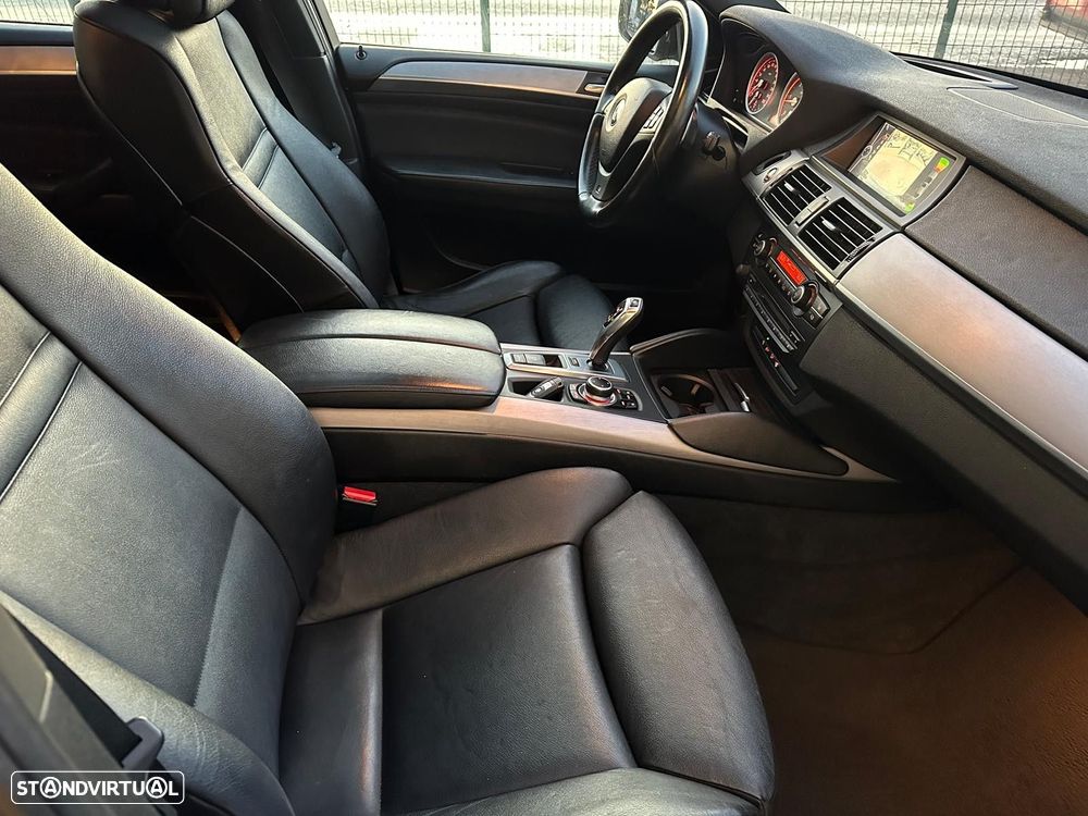 BMW X6 M50 d xDrive - 24