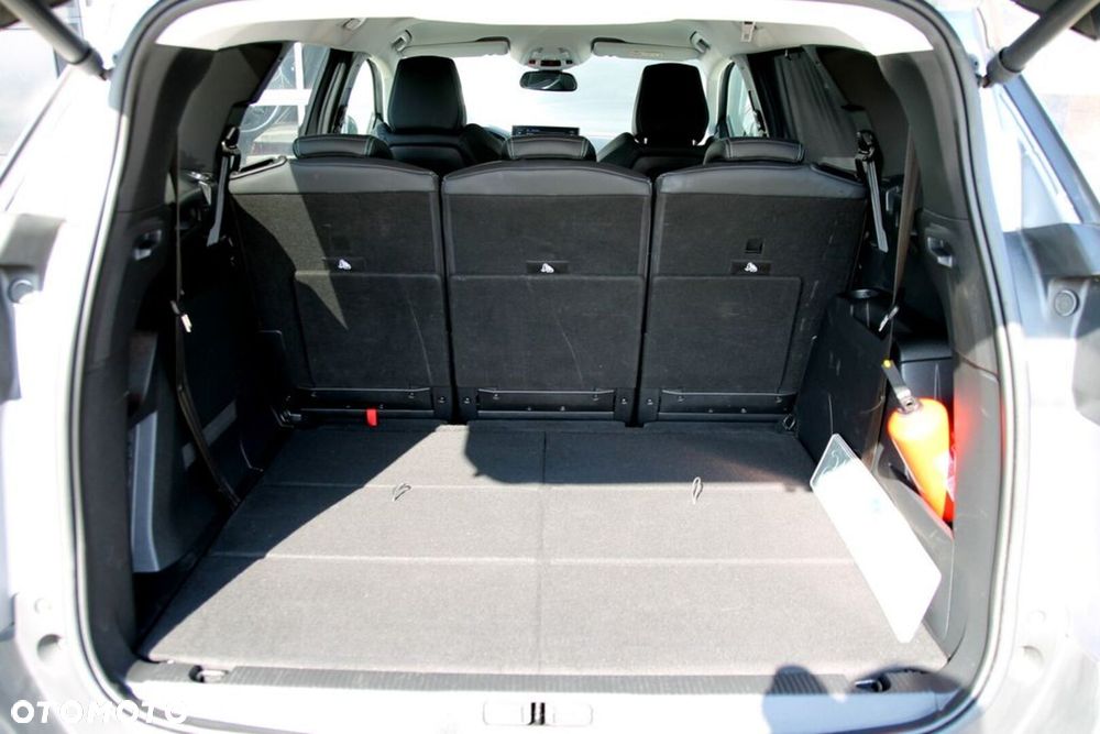 Peugeot 5008 1.5 BlueHDi Allure Pack S&S EAT8 - 33