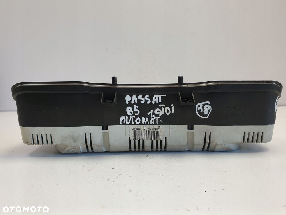 Vw Passat B5 1.9 TDI LICZNIK ZEGARY automat Europa - 10