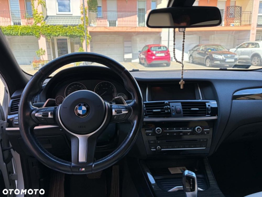 BMW X4 xDrive20i xLine - 18