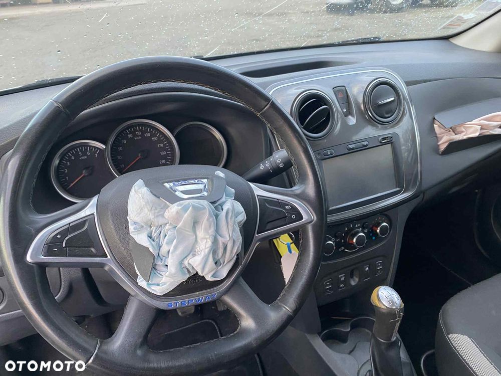 Dacia Sandero Stepway - 10