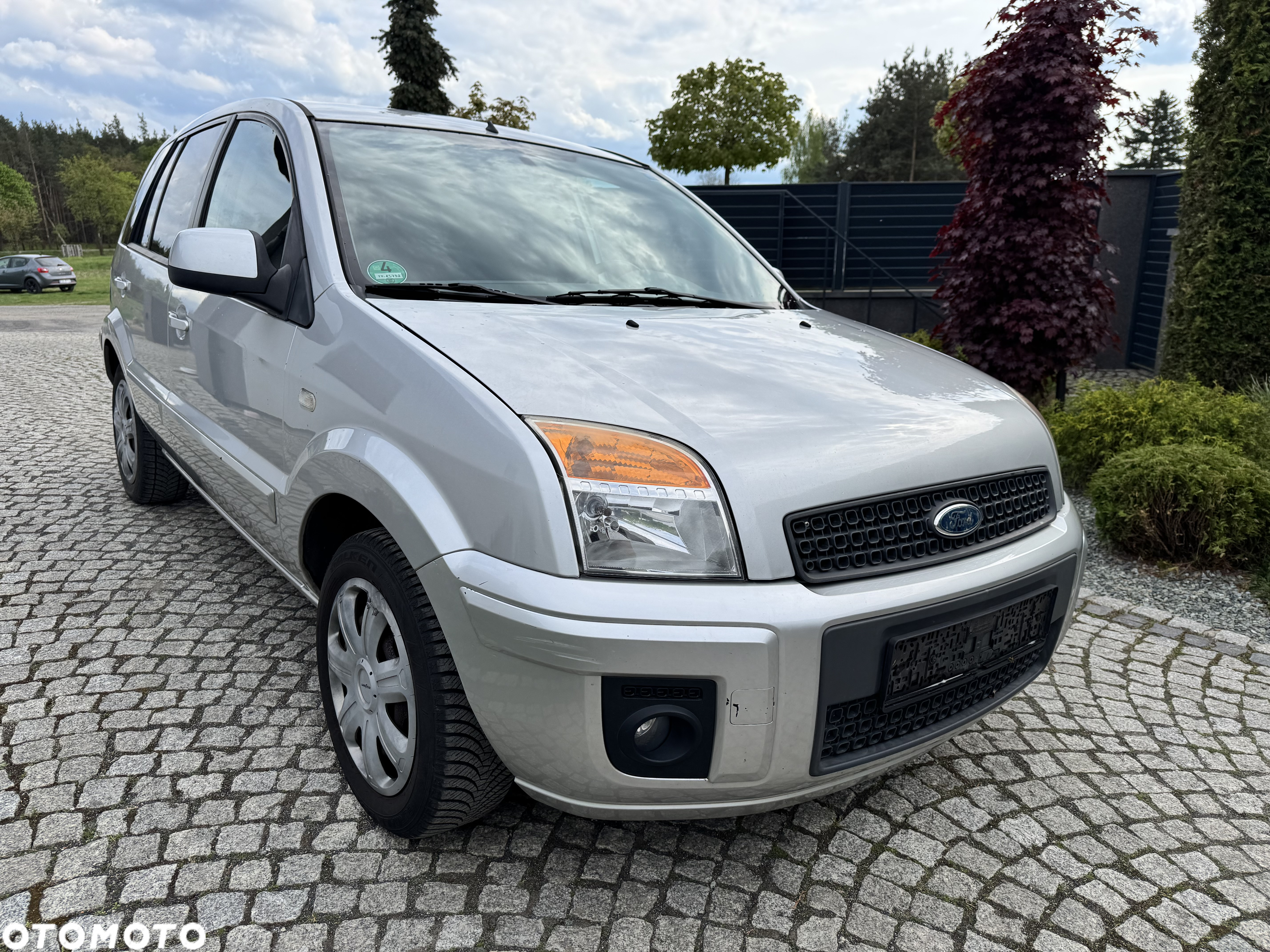 Ford Fusion - 9