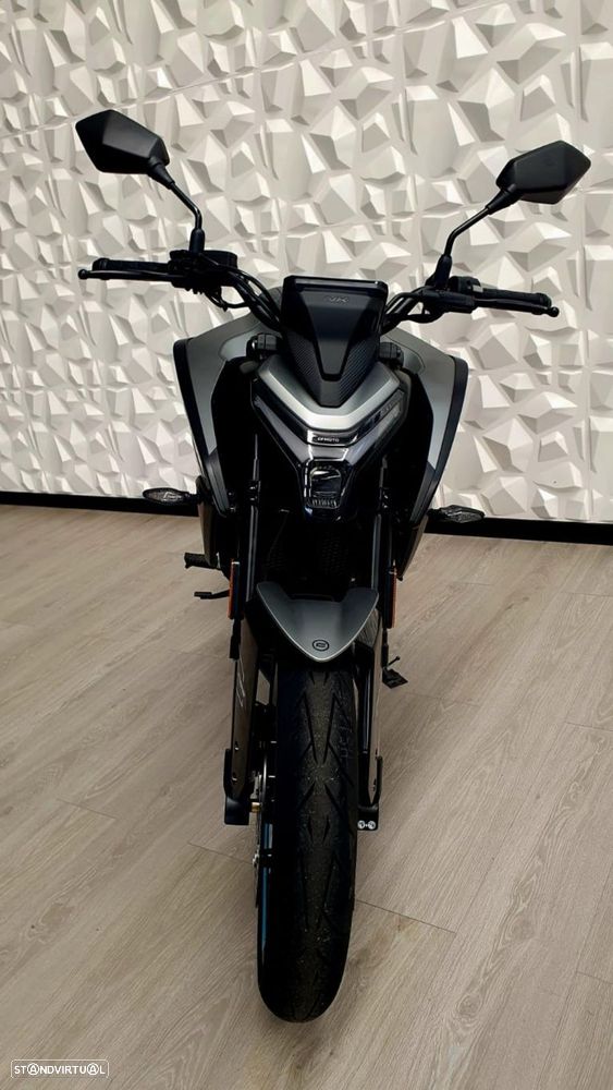 CF Moto 125NK - 14
