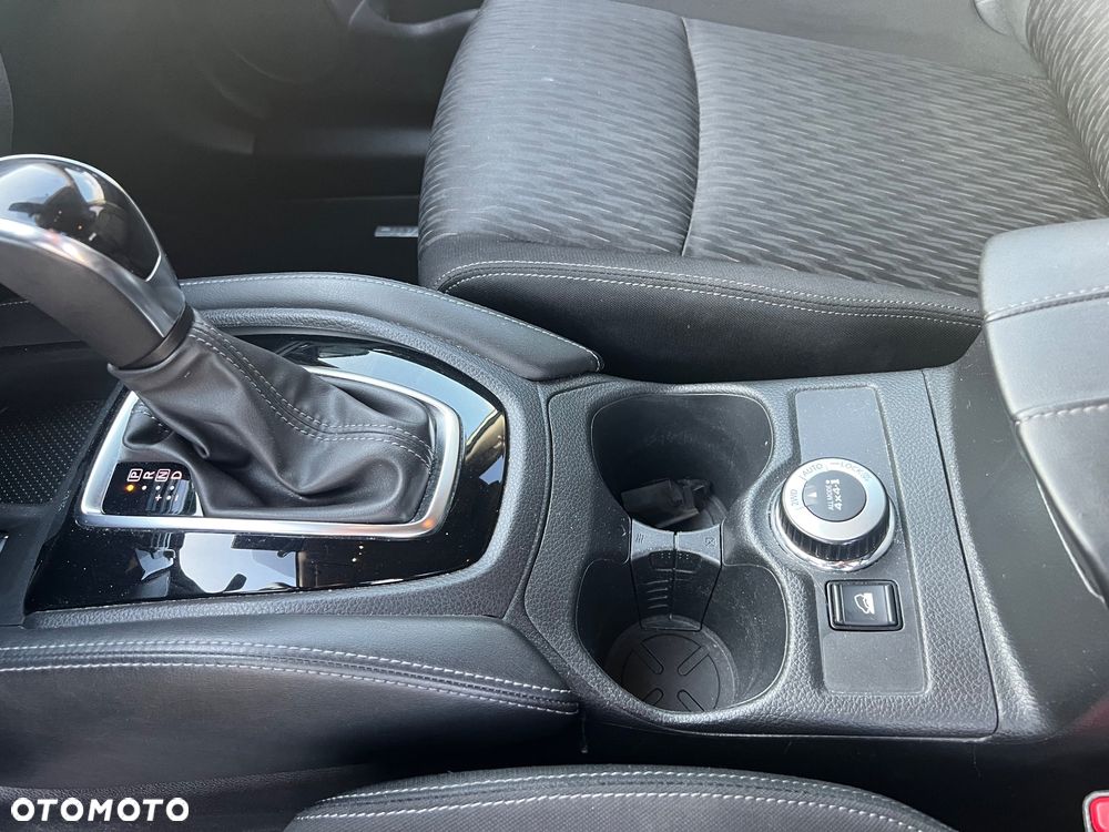 Nissan X-Trail 2.0 dCi Tekna Xtronic 4WD - 20