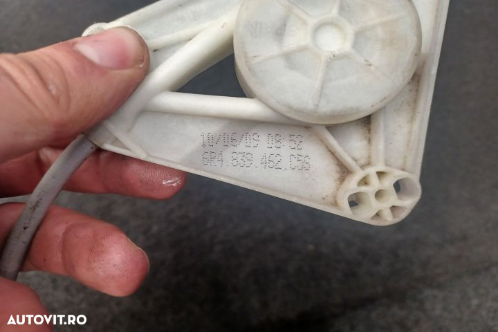 Macara geam spate stanga manuala 6R4839462 6R4839462 Volkswagen VW Po - 3