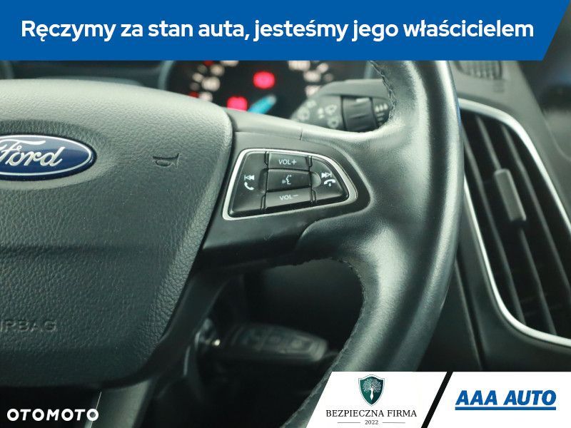 Ford Focus SW - 17