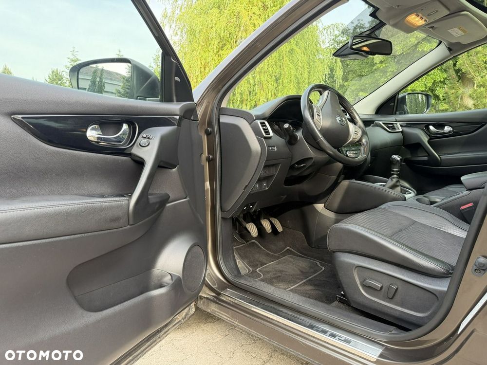 Nissan Qashqai 1.6 DIG-T Tekna - 13