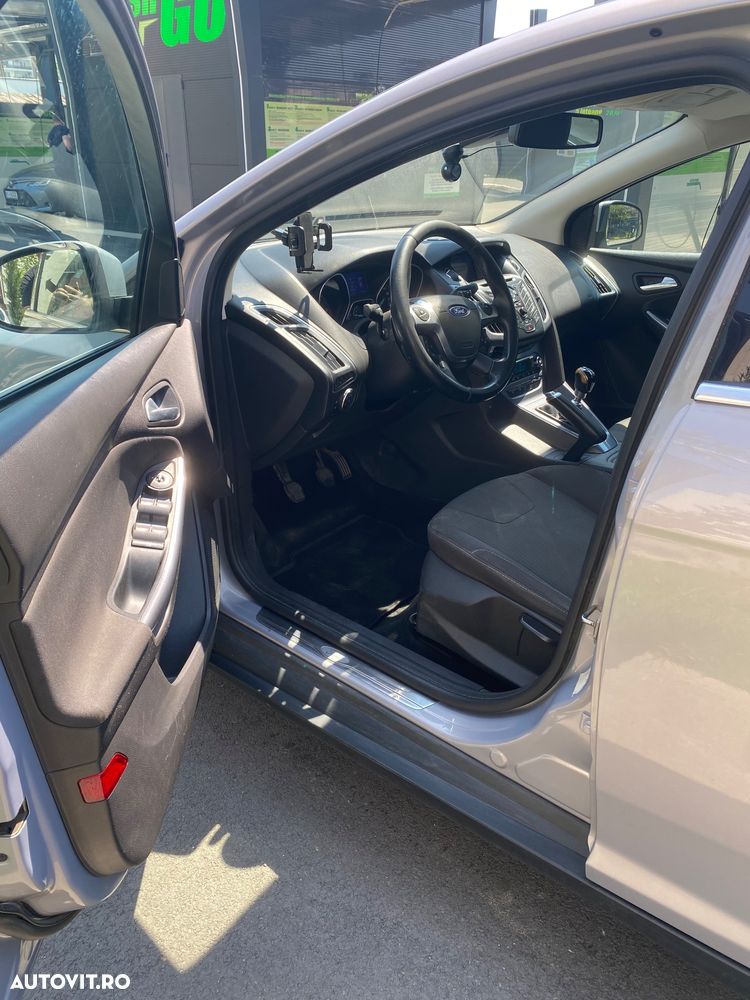 Ford Focus 1.6 TDCI DPF Start-Stopp-System Titanium - 10