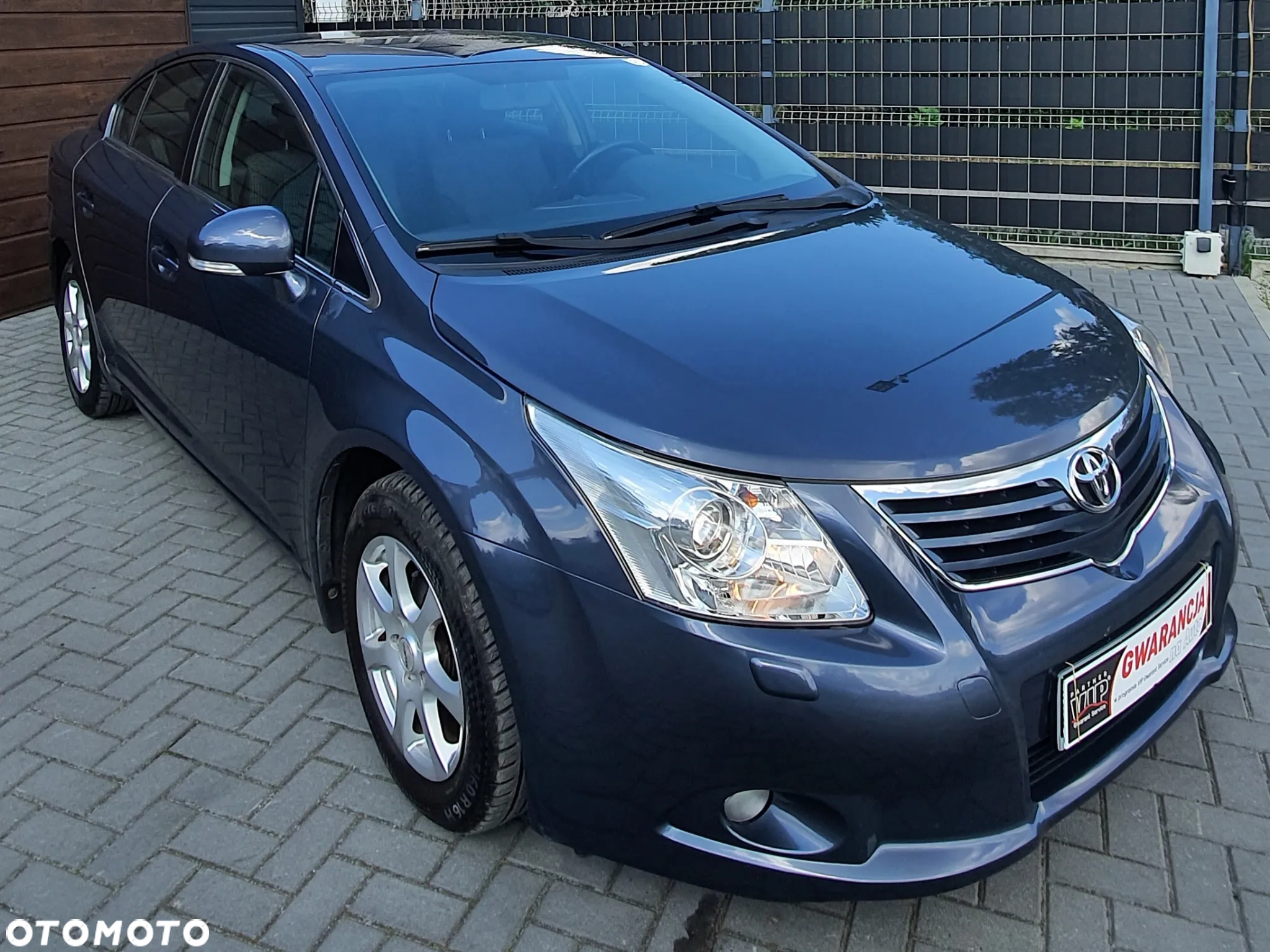 Toyota Avensis 1.8 Sol plus NAVI - 5