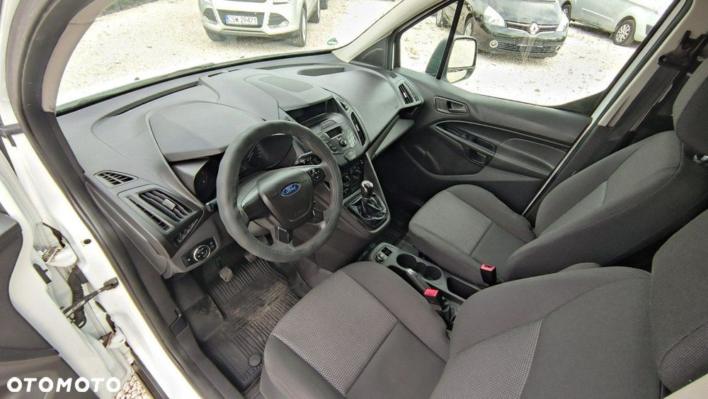 Ford Transit Connect - 30