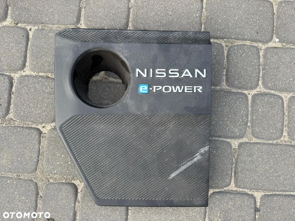 Nissan Qashqai J12 osłona pokrywa górna silnika 140416UA0A