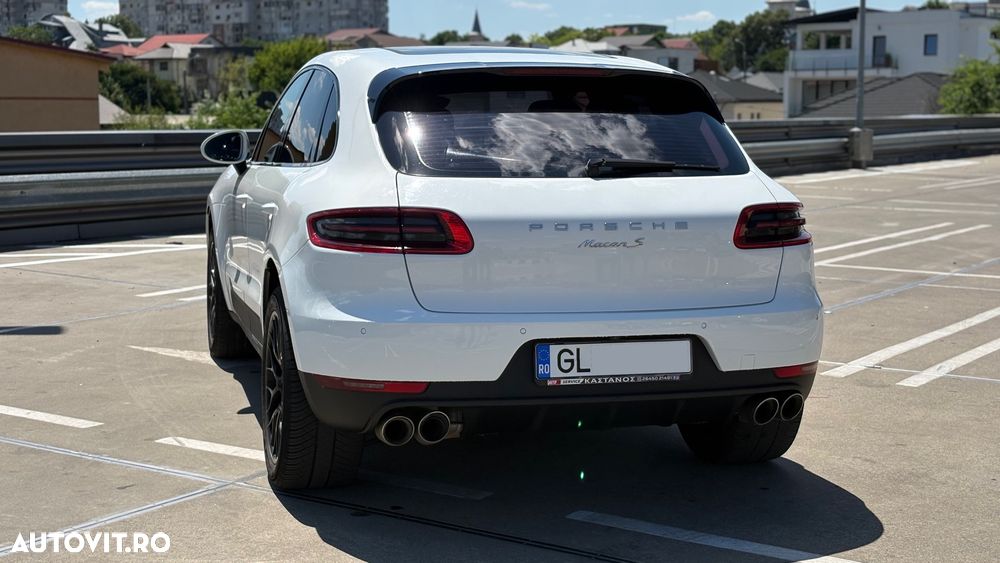 Porsche Macan - 5