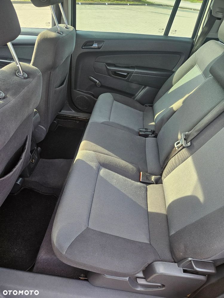 Opel Zafira 1.9 CDTI - 7