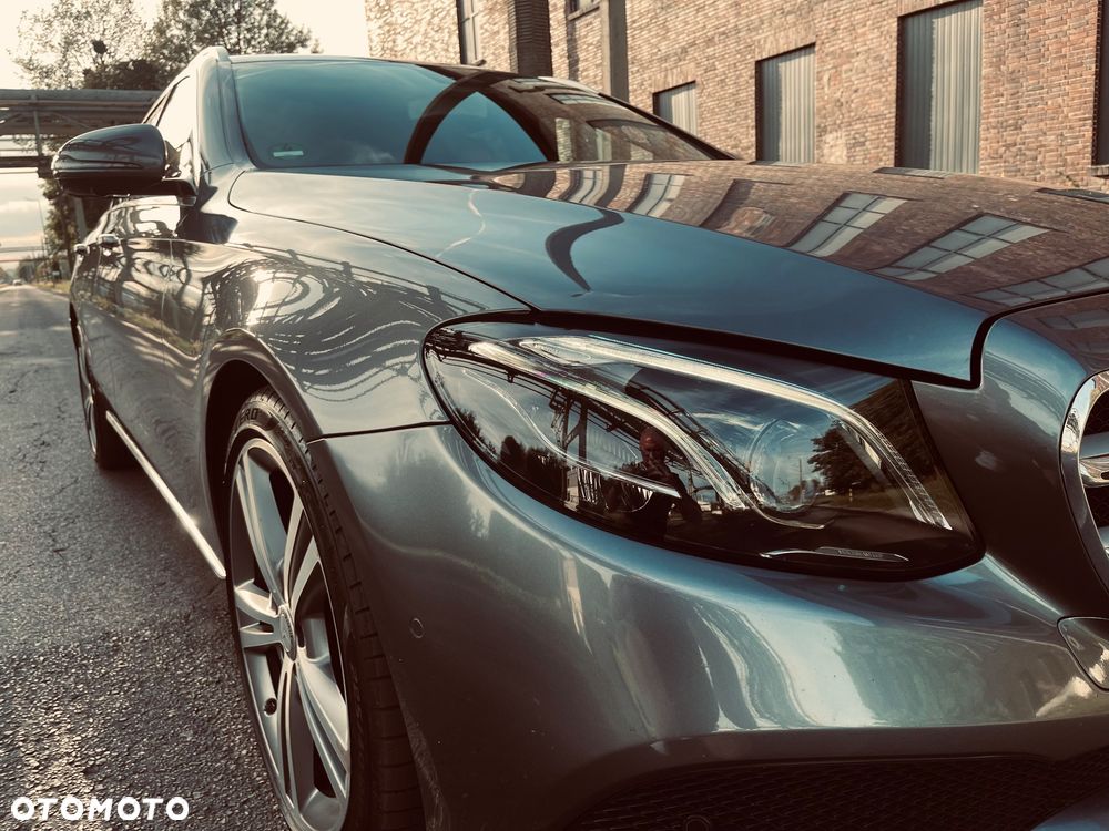 Mercedes-Benz Klasa E 220 d Business Edition 9G-TRONIC - 36
