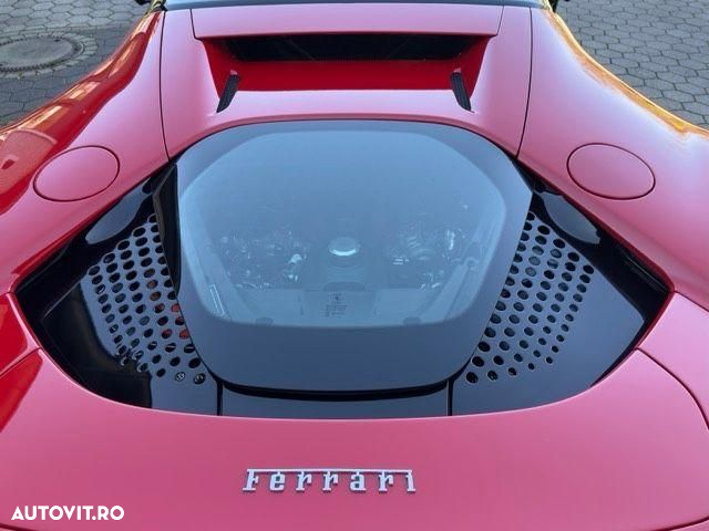 Ferrari SF90 Stradale - 10