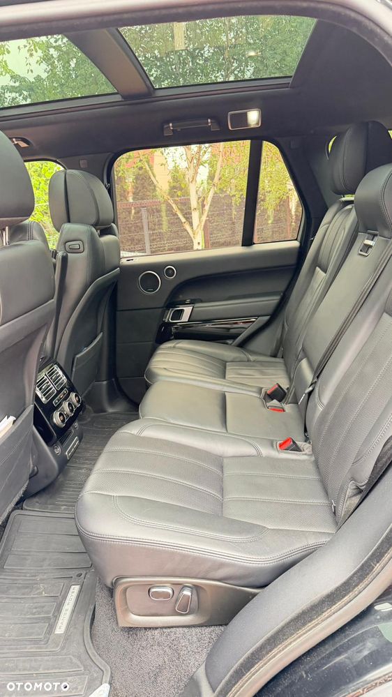 Land Rover Range Rover 4.4SD V8 AB Black - 8