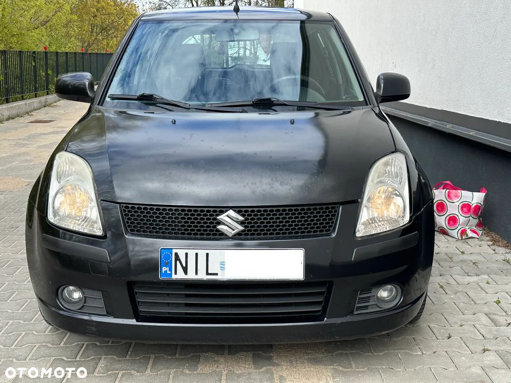 Suzuki Swift 1.3 DDiS 16v GLX - 3