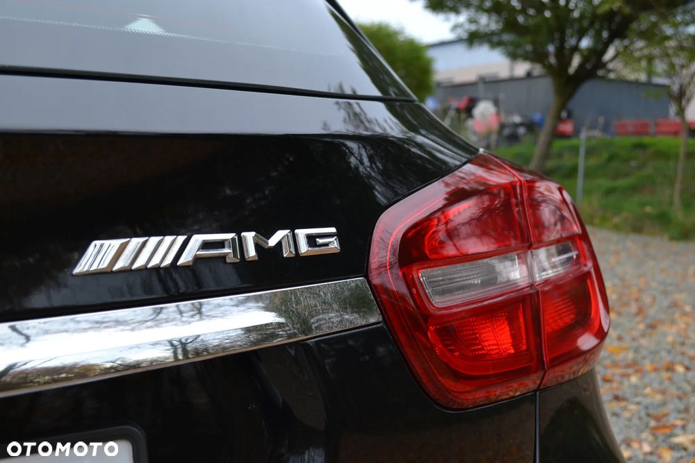 Mercedes-Benz GLA AMG 45 4-Matic - 36