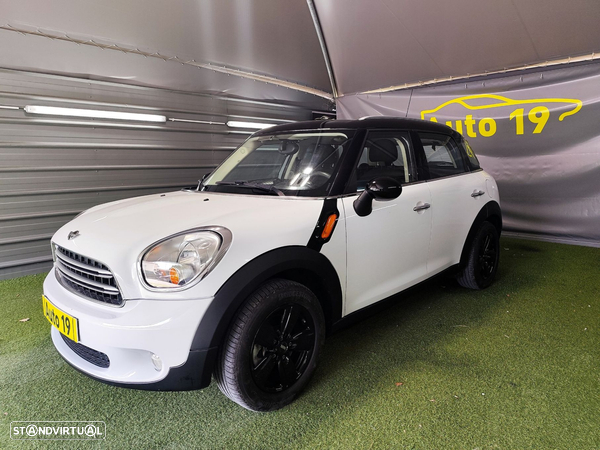 MINI Countryman One D