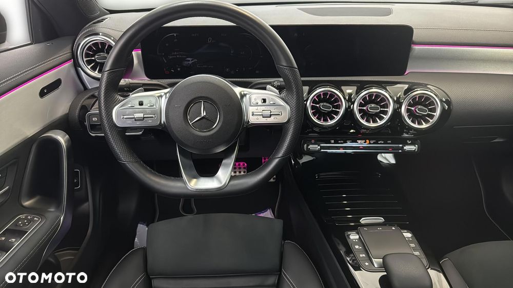 Mercedes-Benz CLA 250 4-Matic AMG Line 7G-DCT - 15