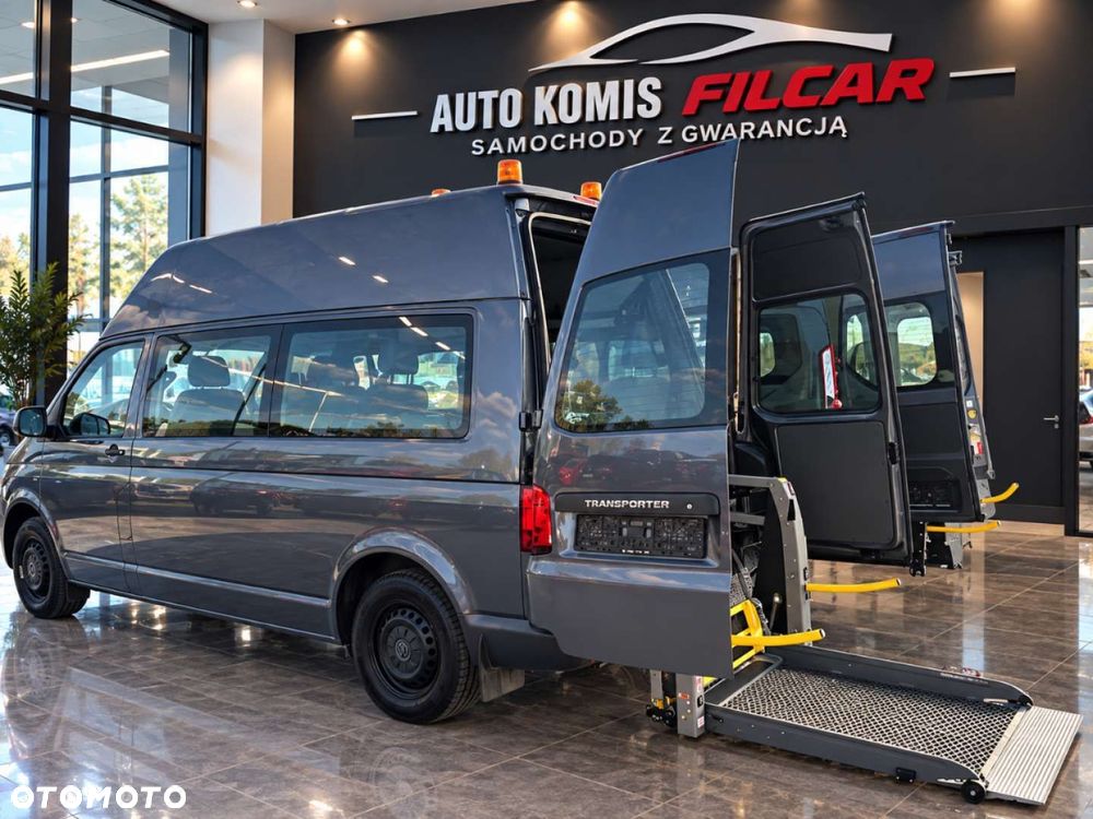 Volkswagen Transporter - 1