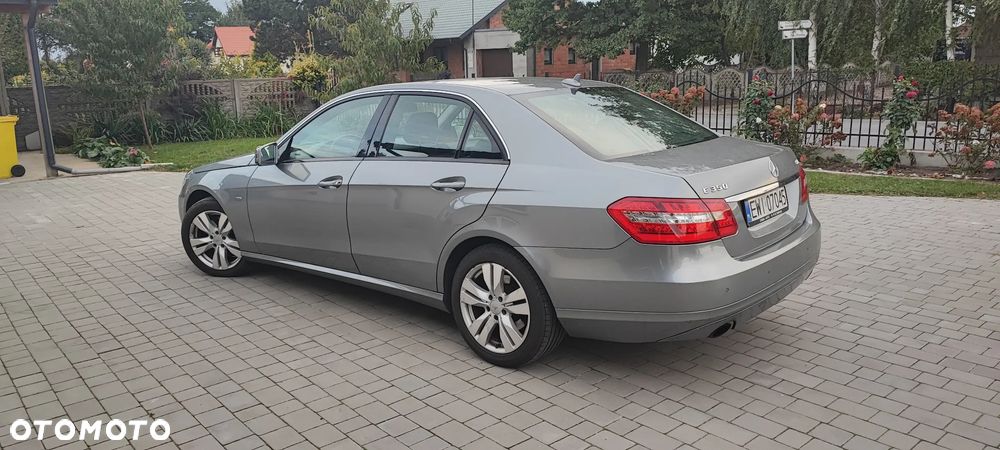 Mercedes-Benz Klasa E 350 CDI BlueEff Elegance - 2