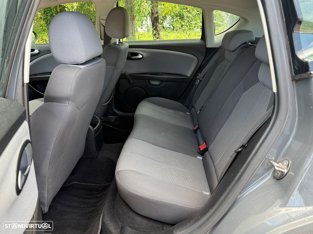 SEAT Leon 1.6 TDI DPF E-Ecomotive Style - 20