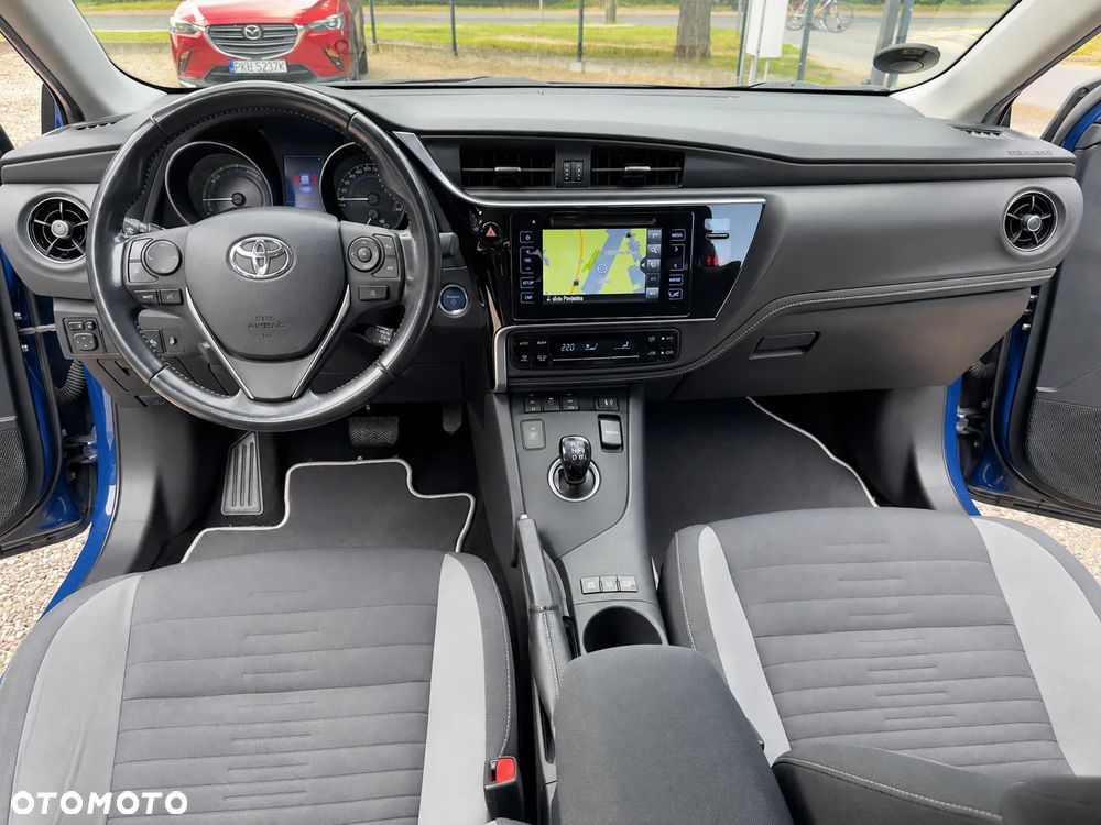 Toyota Auris - 3