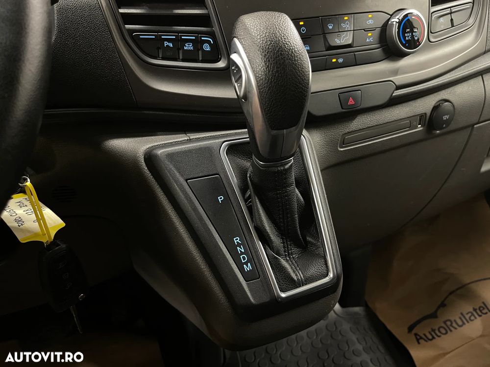 Ford Transit Custom - 12