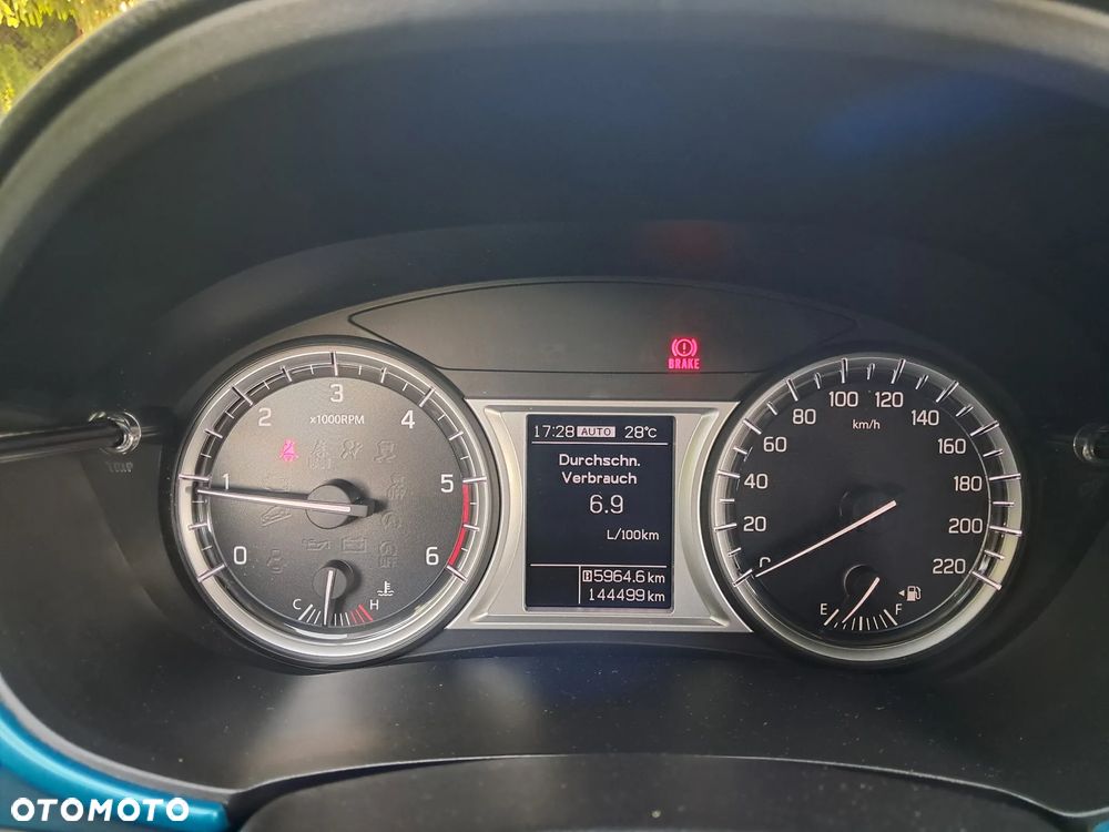 Suzuki Vitara 1.6 DDiS (4x4) Allgrip Comfort - 21
